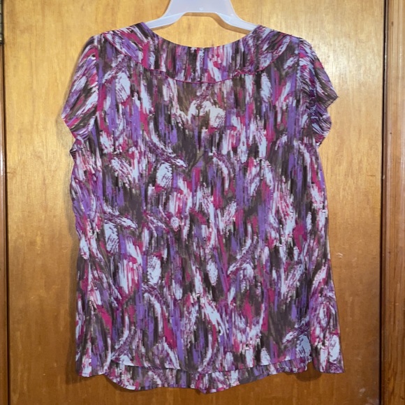 •A.N.A•PINK/BROWN/PURPLE ABSTRACT PRINTED SHEER RUFFLE NECK BUTTON UP BLOUSE 3X - Picture 4 of 11